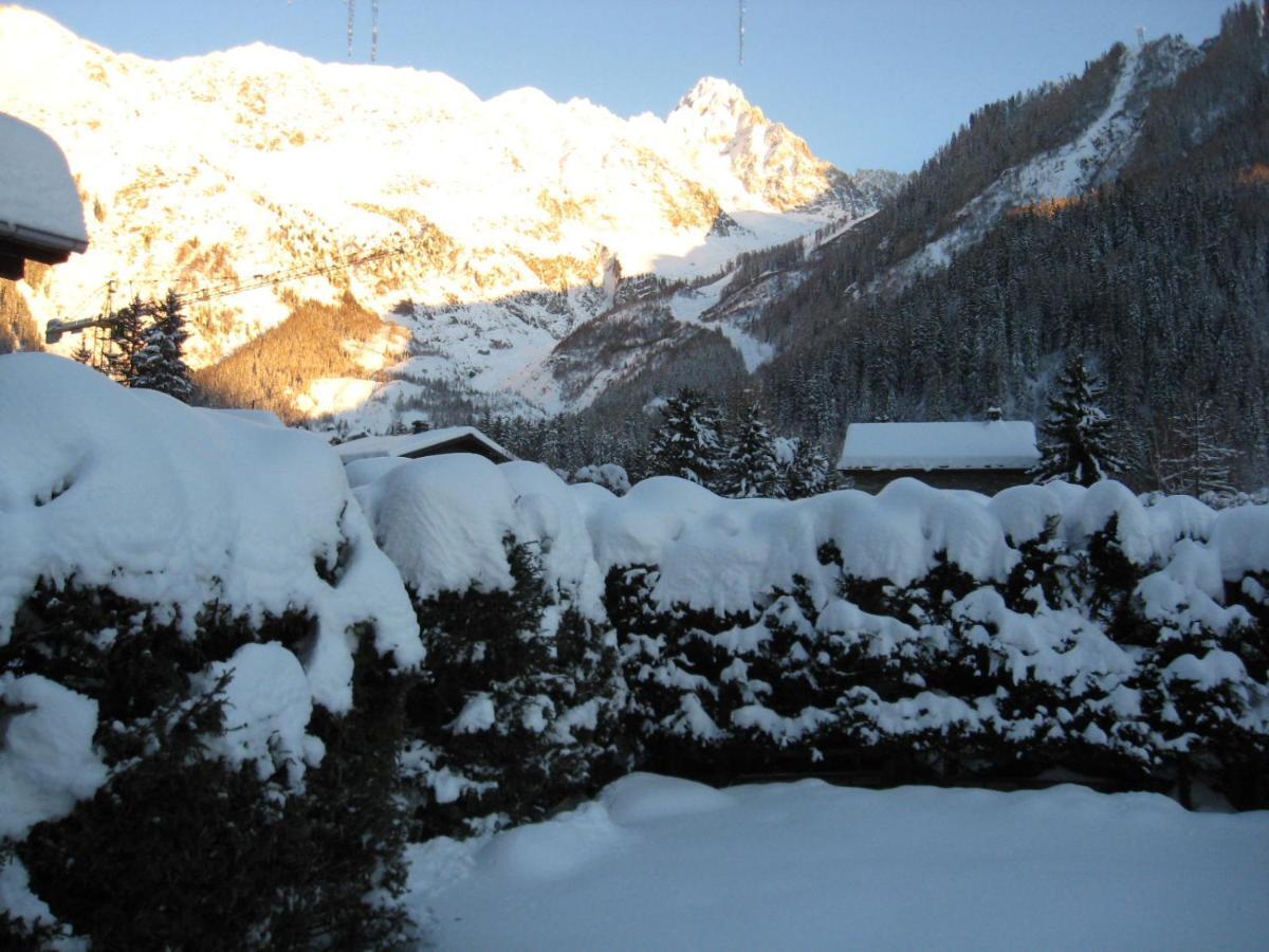 Chalets Pyrene Mont-Blanc Chamonix Buitenkant foto